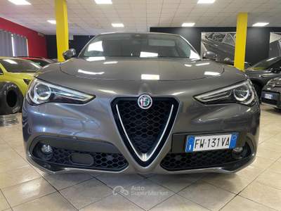 Alfa Romeo Stelvio 2.2 Turbodiesel 210 CV AT8 Q4LED/NAVI/PDC/PELLE* Grigio usata Bozzolo