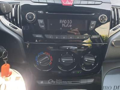 Lancia Ypsilon 1.2 69 CV 5 porte Gold Argento usata Taranto