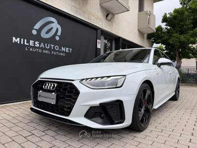 Audi A4 quattro Matrix S tronic S line black edition Pano Bianco usata Rubano