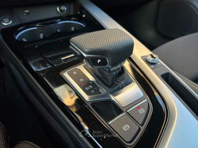 Audi A4 quattro Matrix S tronic S line black edition Pano Bianco usata Rubano