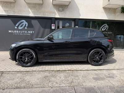 Alfa Romeo Stelvio 2.2 TDI 210 AT8 Q4 Veloce ACC Black Pack 20" Nero usata Rubano