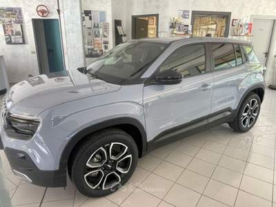 Jeep Avenger HYBRID E-DCT6 MHEV MOD SUMMIT +WINTER PACK Grigio usata Provaglio d'Iseo