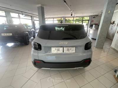 Jeep Avenger HYBRID E-DCT6 MHEV MOD SUMMIT +WINTER PACK Grigio usata Provaglio d'Iseo