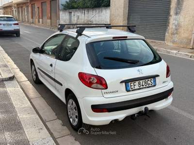 Peugeot 206 1.4HDi 70 Van *Gancio Traino* Bianco usata San Michele Salentino