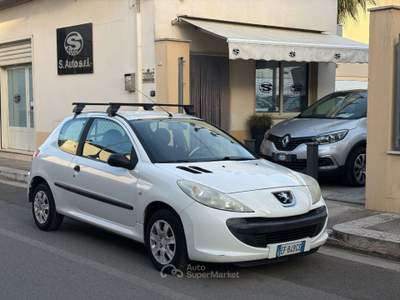 Peugeot 206 1.4HDi 70 Van *Gancio Traino* Bianco usata San Michele Salentino