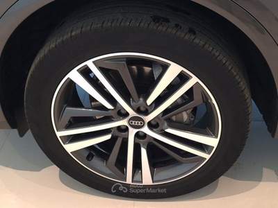 Audi Q5 Vettura ufficiale 24 mesi di garanzia Grigio usata Bagnolo Mella