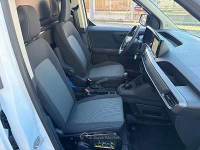 Ford Transit Courier V769 1.5 ecoblue 100cv Trend Bianco usata Seveso