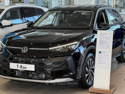 Volkswagen T-Roc LIFE eTSI DSG 115CV usata Napoli