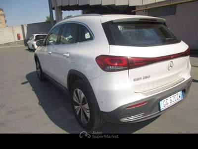 Mercedes-Benz EQA EQA - H243 2021 EQA 250 Sport - GG620ZW Argento usata Basiliano