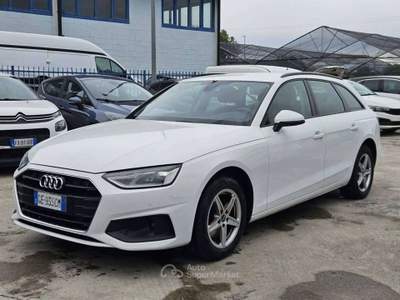 Audi A4 A4 Avant 2.0 tdi Business 163cv s-tronic RESTYLING Bianco usata Basiliano