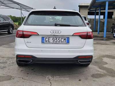 Audi A4 A4 Avant 2.0 tdi Business 163cv s-tronic RESTYLING Bianco usata Basiliano