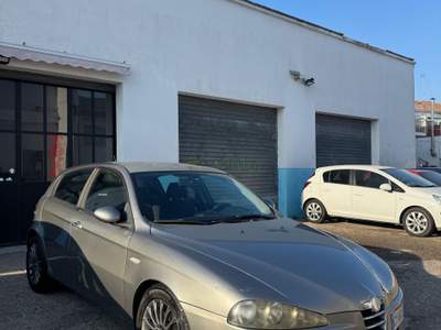 Alfa Romeo 147 JTD M-JET 16V 5 porte Exclusive Grigio usata ferrara