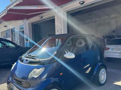 Smart ForTwo coupé grandstyle (45 kW) Blu/Azzurro usata ferrara