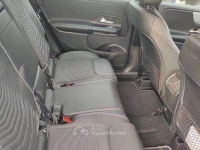 Mercedes-Benz Classe GLB GLB d Business Sport auto 7 posti - GJ431YY Grigio usata Basiliano