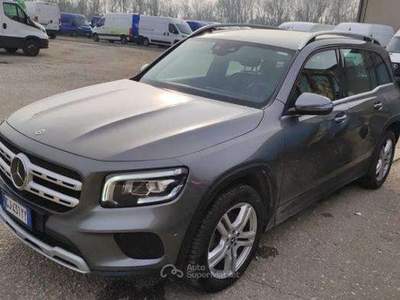 Mercedes-Benz Classe GLB GLB d Business Sport auto 7 posti - GJ431YY Grigio usata Basiliano