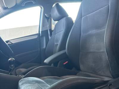 Volkswagen Golf DPF 5p. Highline Nero usata ferrara