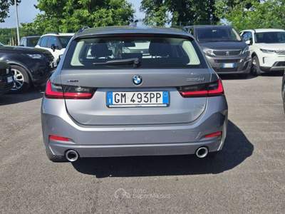 BMW Serie 3 320d G21 2022 Touring 320d mhev 48V xdrive auto - GM493 Grigio usata Basiliano