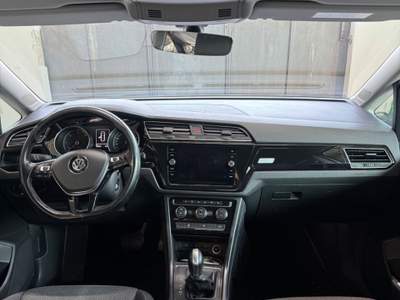 Volkswagen Touran SCR Executive BlueMotion Technology Bianco usata ferrara