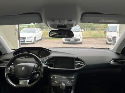 Peugeot 308 S&S EAT6 Business Grigio usata ferrara