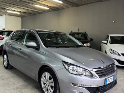 Peugeot 308 S&S EAT6 Business Grigio usata ferrara