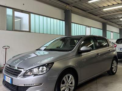 Peugeot 308 S&S EAT6 Business Grigio usata ferrara