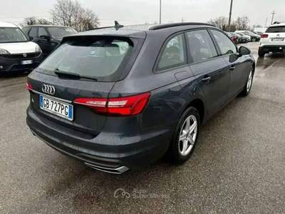 Audi A4 Avant 2.0 tdi Business 163cv S Tronic - GB727PG Grigio usata Basiliano