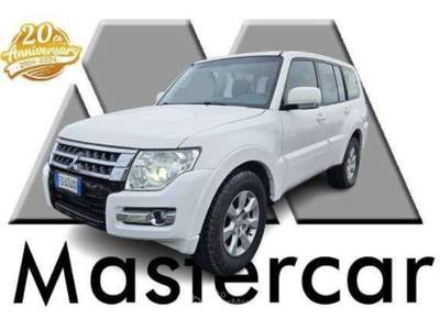 Mitsubishi Pajero Pajero IV 2007 3.2 cr Instyle 5p auto - FD474XX Bianco usata Basiliano