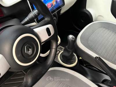 Renault Twingo SCe Zen Giallo usata Bologna