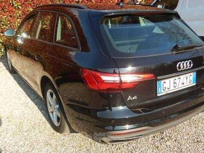 Audi A4 A4 Avant 30 2.0 tdi mhev Business 136cv s-tronic- Nero usata Basiliano