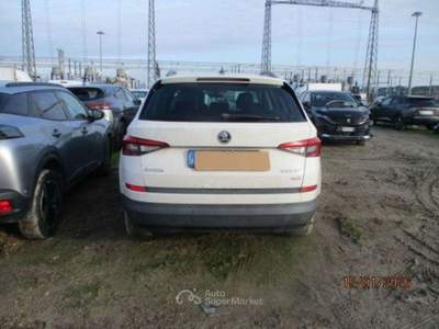 Skoda Kodiaq Kodiaq 2.0 tdi Ambition 4x4 7 posti - FV131YE Bianco usata Basiliano