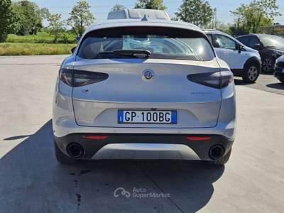 Alfa Romeo Stelvio STELVIO 2.2 TD 210 CV Super AT8 Q4 - targa GP100BG Argento usata Basiliano