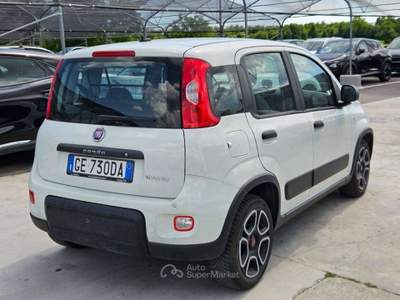 Fiat Panda Panda N1  1.0 70CV HYBRID EURO 6D VAN 4 Posti STRE Bianco usata Basiliano