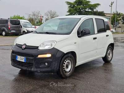 Fiat Panda 1.2 69 CV VAN 2 POSTI EURO6 POP - FY306PD Bianco usata Basiliano