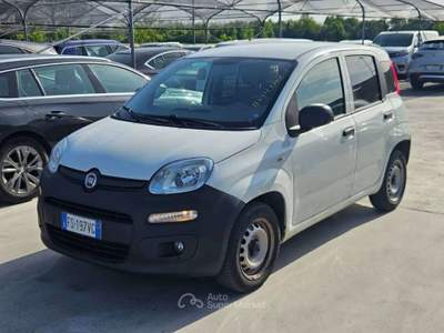 Fiat Panda 1.2 69 CV VAN 2 POSTI EURO6 POP - FS197VG Bianco usata Basiliano