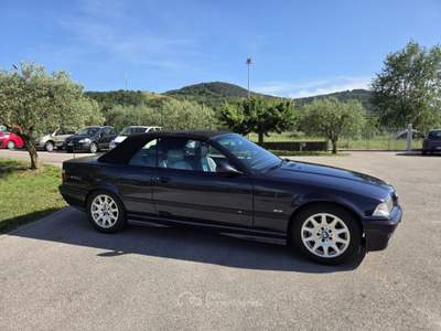 BMW Serie 3 318i cabriolet Blu/Azzurro usata San Gregorio Magno
