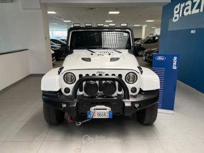 Jeep Wrangler 2.8 CRD DPF Sahara Auto Bianco usata Alba