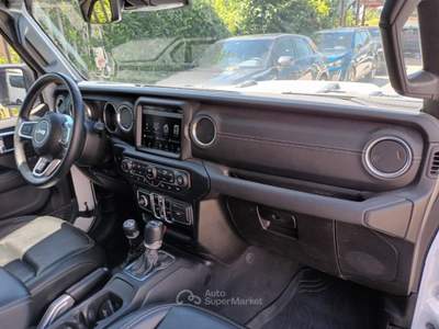 Jeep Wrangler 2200 MJT UNLIMITED SAHARA 4X4 200CV AUTOM ITALIA Bianco usata Roma