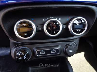 Fiat 500L 1300 MJT CROSS 95CV AUTOM. CARPLAY PDC"17 ITALIA Blu/Azzurro usata Roma
