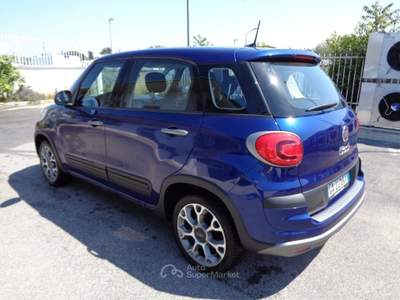 Fiat 500L 1300 MJT CROSS 95CV AUTOM. CARPLAY PDC"17 ITALIA Blu/Azzurro usata Roma