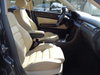 Audi A6 2700 AVANT V6 QUATTRO TIPTRONIC 250CV XENO ITALIA Nero usata Roma