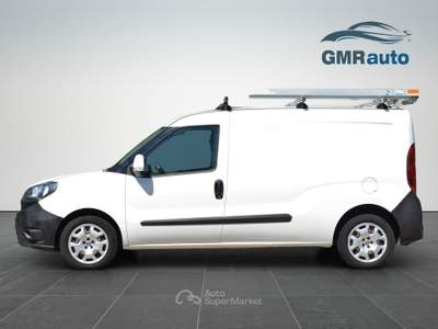 Fiat Doblò Fiat Doblò CARGO MAXI 4 PORTE NATURAL POWER Bianco usata Genova