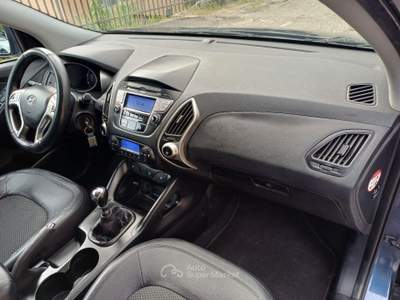 Hyundai ix35 1700 CRDI 116CV PDC"17 VETRI SCURI ITALIA Blu/Azzurro usata Roma