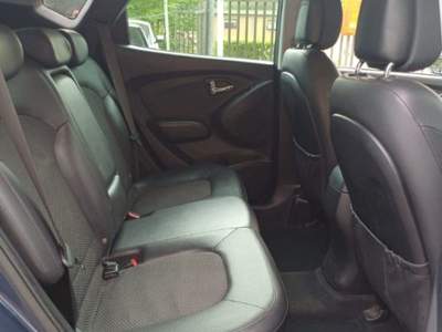 Hyundai ix35 1700 CRDI 116CV PDC"17 VETRI SCURI ITALIA Blu/Azzurro usata Roma