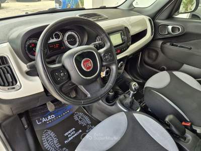Fiat 500L Living 1.6 Multijet 120 CV Lounge Bianco usata Francavilla Fontana