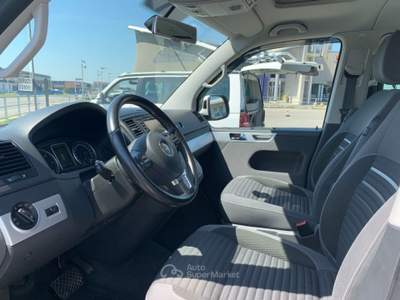 Volkswagen Multivan 2.0 BiTDI 180CV DSG 4 Motion Edition 25 Bianco usata San Vendemiano