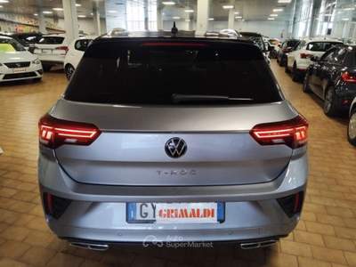 Volkswagen T-Roc 1.5 TSI ACT DSG R-Line 18" VIDEO LED Argento usata Vigevano