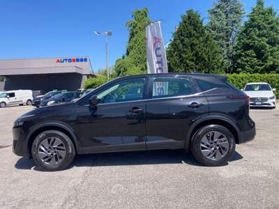 Nissan Qashqai 1.3 MHEV 140CV Business Nero usata San Stino di Livenza