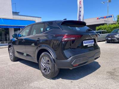 Nissan Qashqai 1.3 MHEV 140CV Business Nero usata San Stino di Livenza