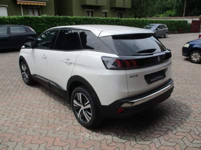 Peugeot 3008 PureTech Turbo 130 S&S EAT8 Allure Bianco usata VILLASANTA