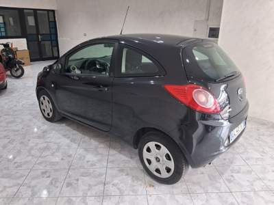 Ford Ka Titanium Nero usata Napoli